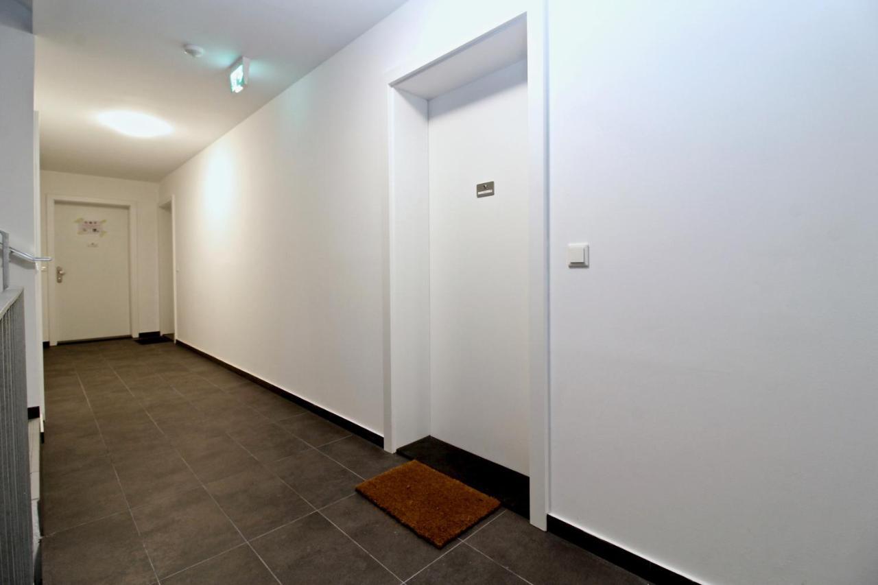 Yellow Flower Apartment With Pool - 5 Min To Lake 维也纳 外观 照片
