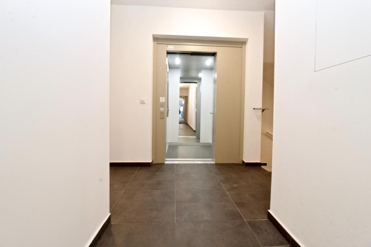 Yellow Flower Apartment With Pool - 5 Min To Lake 维也纳 外观 照片