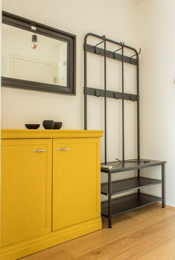 Yellow Flower Apartment With Pool - 5 Min To Lake 维也纳 外观 照片